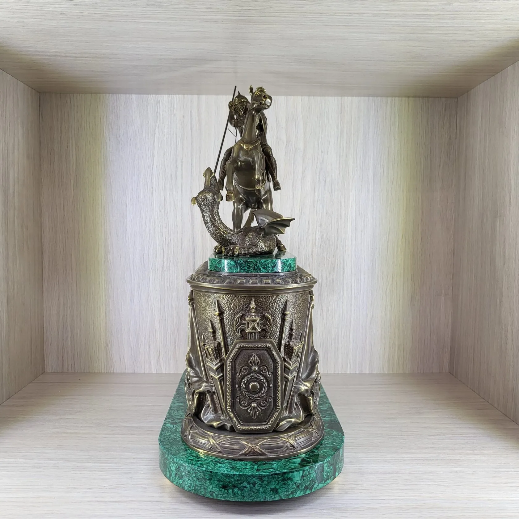 Часы "Георгий Победоносец"